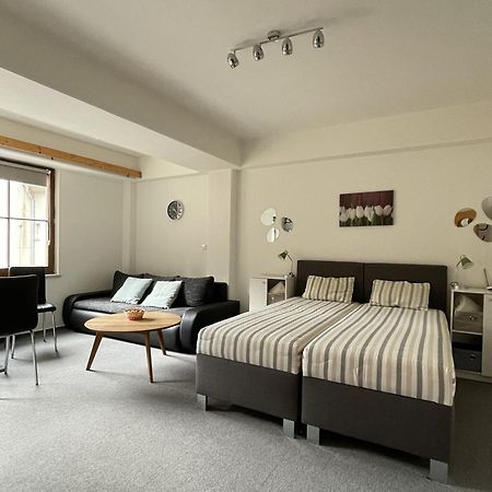 Apartmany U Posty Яхимов Екстериор снимка
